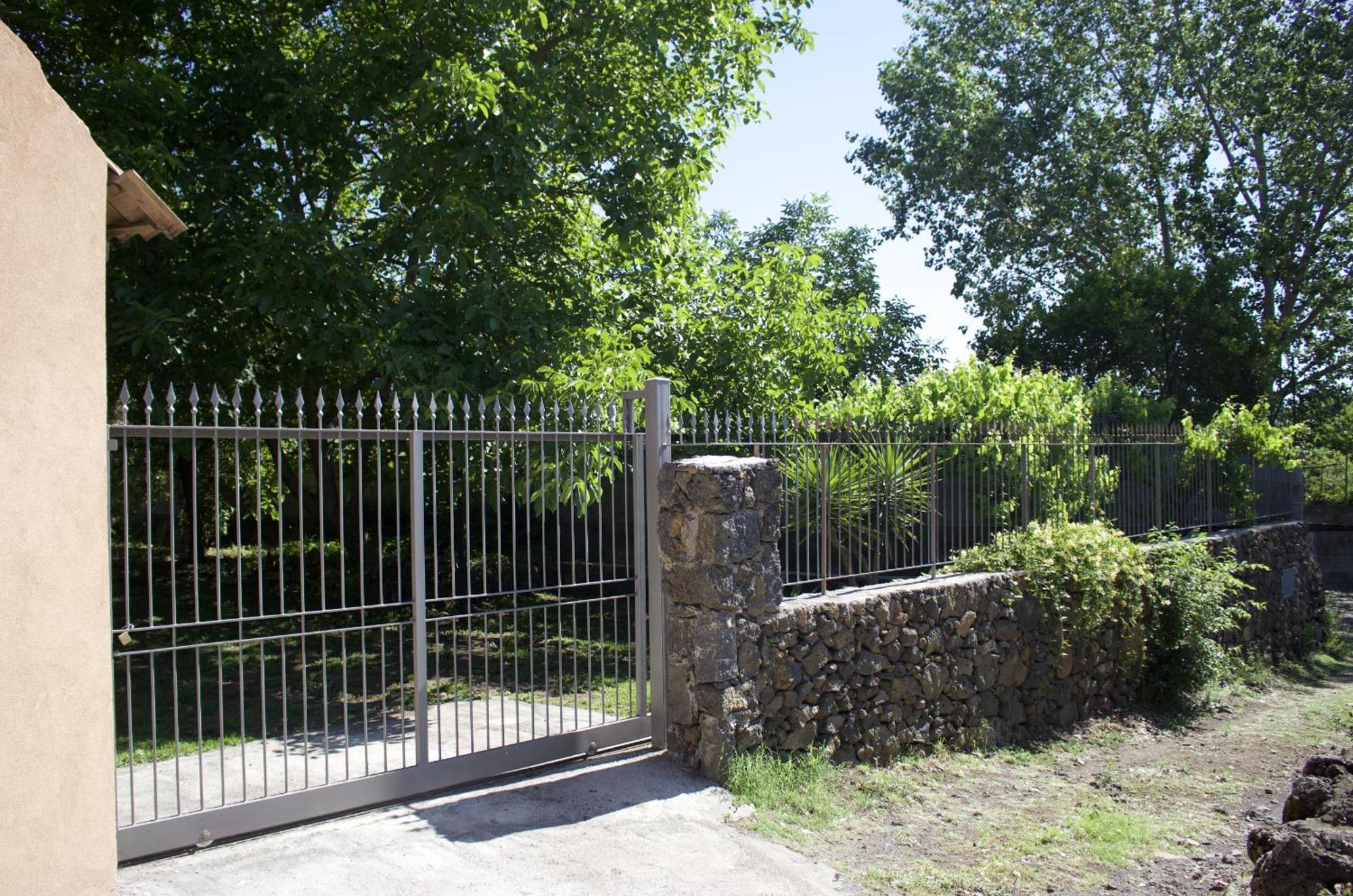 Domus Vini Villa San Giovanni La Punta Exterior photo